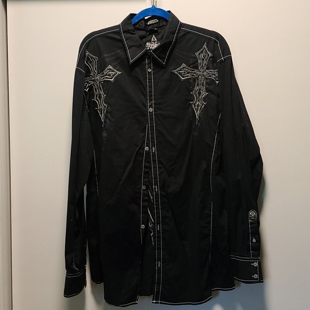 Roar long sleeve black shirt